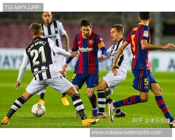 足球明星的弹跳力揭秘如何助力他们在比赛中制胜的关键因素